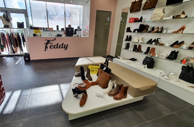 Feddy Shoes & Clothing